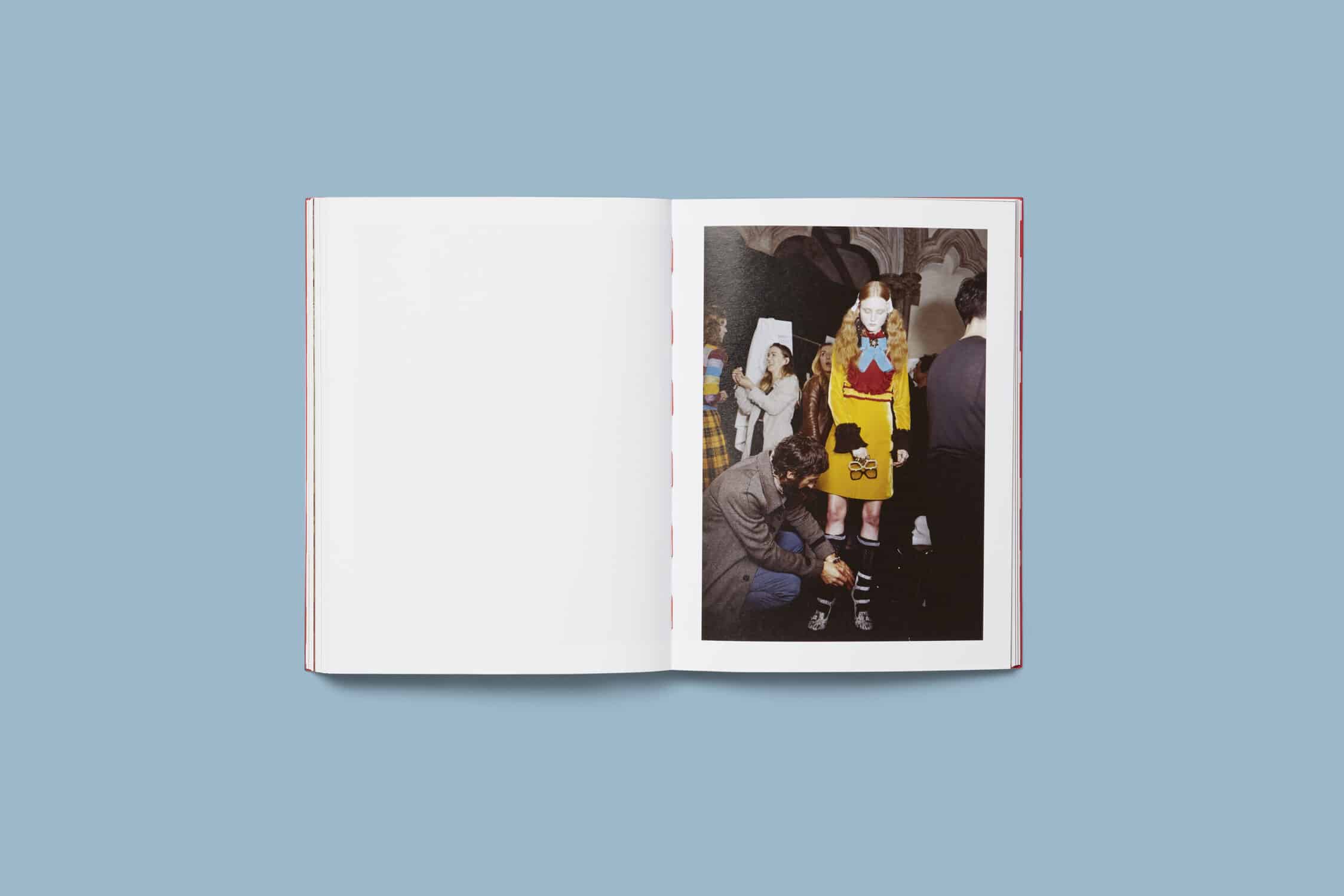 blind_for_love_book_pages_83-white_azzurro