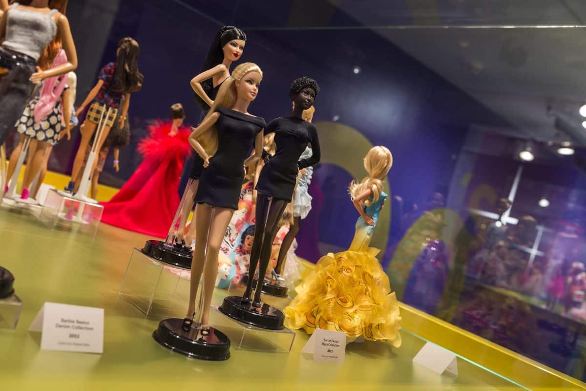planeta barbie juegos de vestir
